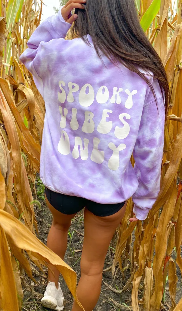 Only Spooky vibes  crewneck - Image 2