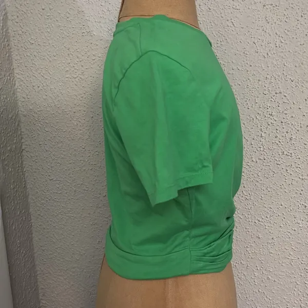 Zara Kelly Green Knotted Front Cropped Tee M Classic Rainbowcore Boho Urban - Image 4