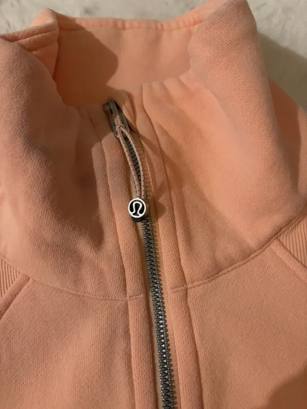 Lululemon Peach Satin Scuba Cropped - Image 2