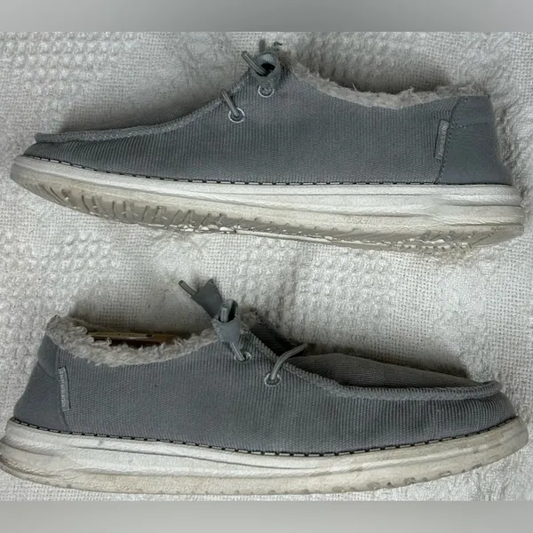 Hey Dude Size 9 Wendy Corduroy Grey Slip On Shoes - Image 2