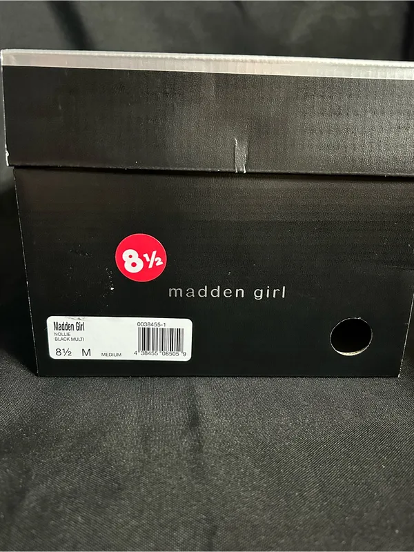 Madden Girl Nollie Black & White Microsuede Sneakers Women’s SZ 8.5 BNIB - Image 7