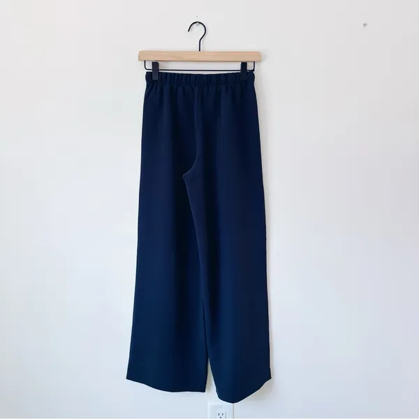 Aritzia Wilfred The Lodge Pant Crepette Navy Admiral - Image 9