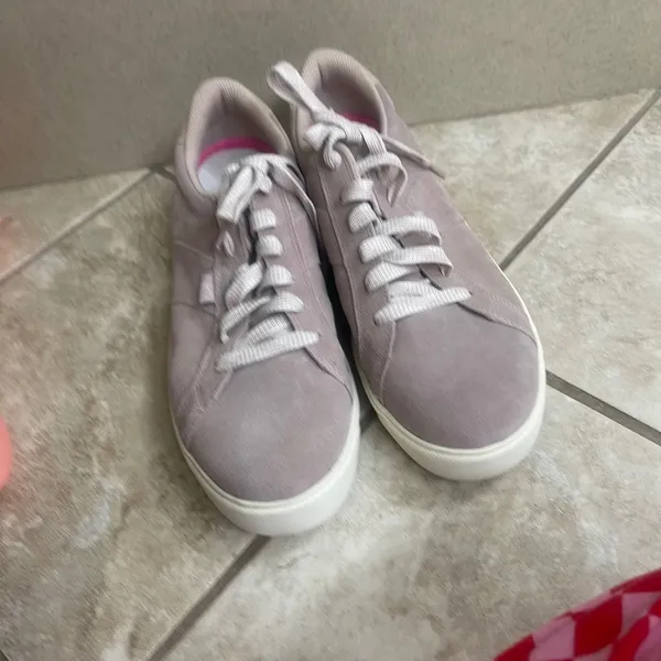 Ryka Viv Classic Mauve Suede Low Top Fashion Sneakers Womens 12W Lavender‎ - Image 3