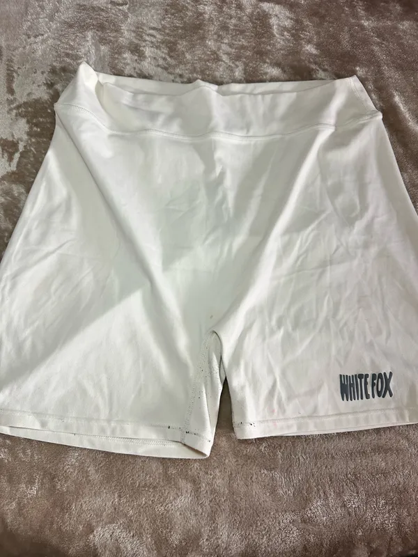 White Fox Coconut Set  - Image 3