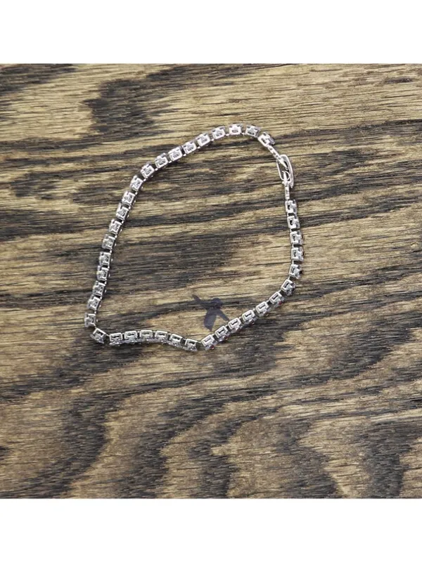 NEW Cut Crystal Tennis Bracelet with Safety Clasp Silver Gray / Clear 7" - Image 2