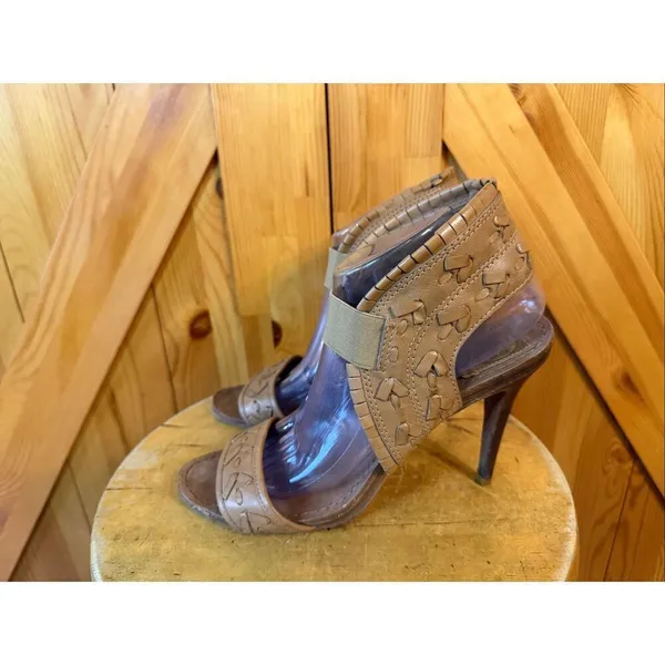 Tory Burch woven leather heels Light Brown Size 10.5M Ankle Cuff Elastic - Image 3