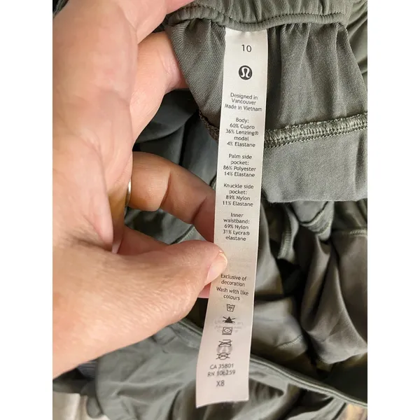 Lululemon Metropolis maven high‎ rise crop pants cargo women's size 10 casual - Image 6