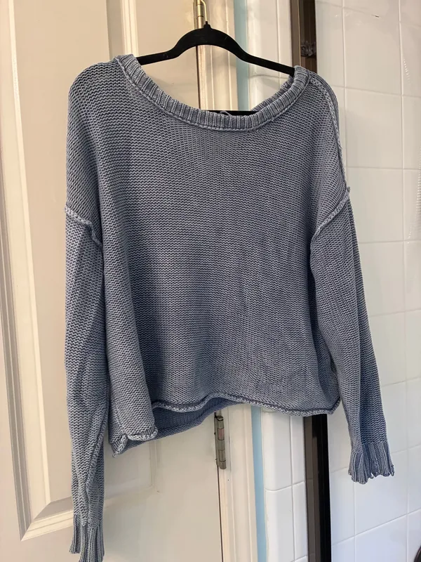 American Eagle Outfitters Sweater Womens L Cropped Crew Neck Washed Slouchy Boxy - Image 3