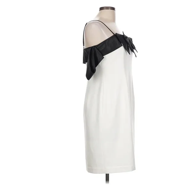 Alex Marie Cleo Dress Womens 10 White Black Bow Sheath Mini Bridal Wedding party - Image 4