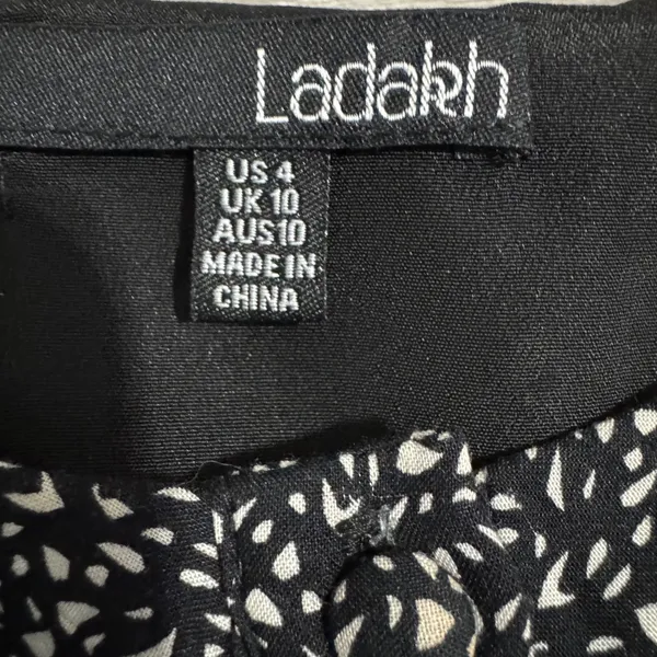 Ladakh Black White Geometric Print Fit Flare Zip Dress Women Size 4‎ Cutout - Image 11