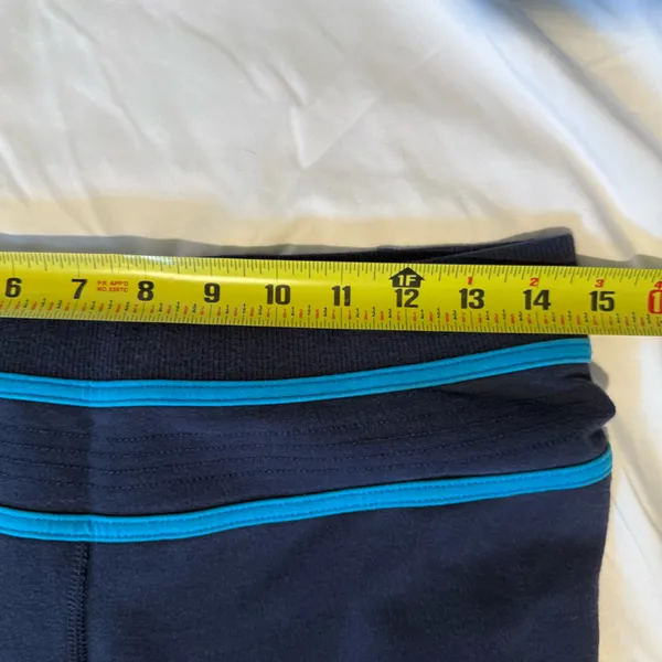 Lululemon Navy Groove Pant w/ 28” inseam- EUC - Image 2