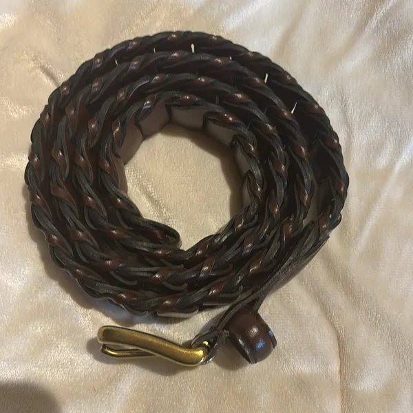 Source Unknown BROWN LEATHER BELT THICK INTERLOCKING LEATHER MADE IN ARGENTINA SIZE40 LENGTH50” - Image 5