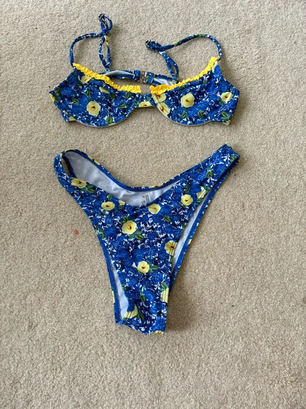 Shein Floral Bikini Set - Image 3