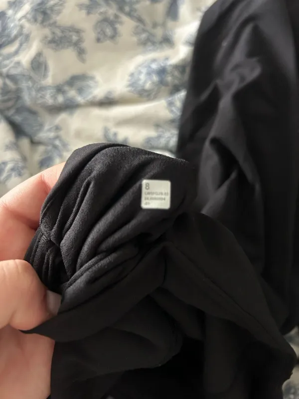 Lululemon Yoga Pants - Image 4