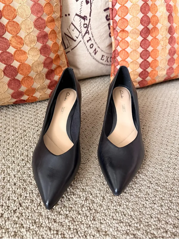 Clarks Cushion Plus Black Pointed-Toe Low Heel Pumps - Image 2