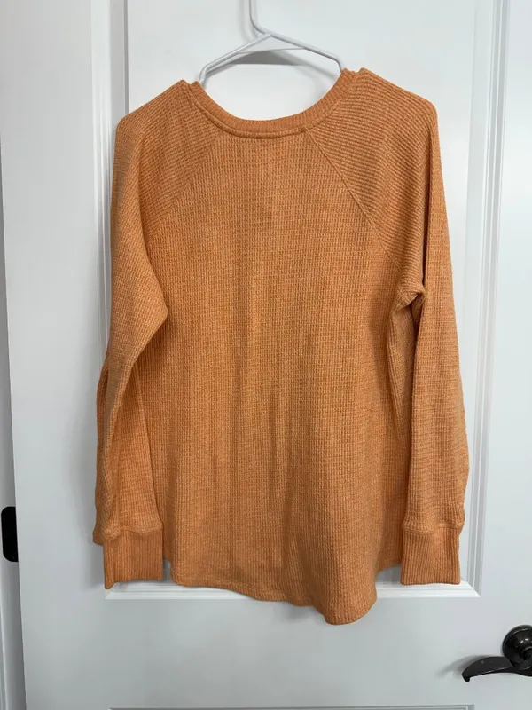 American Eagle Orange Waffle Knit Split Neck Long Sleeve Top Large - Image 6