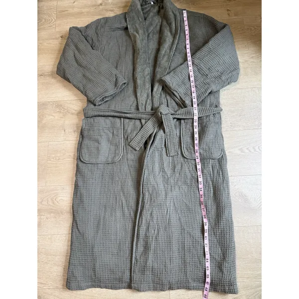 EUC Unisex Pottery Barn waffle weave resort robe Loden green size M - Image 4