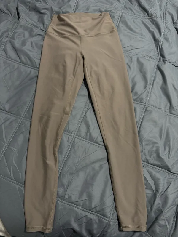 Abercrombie & Fitch leggings - Image 3