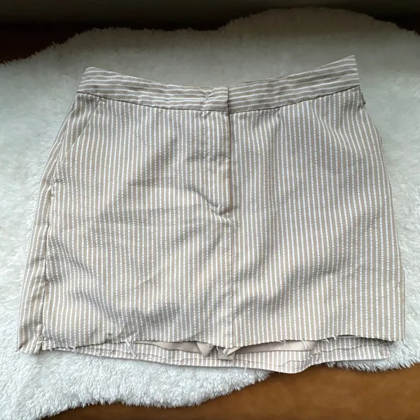 Izod XFG Cool‎ FX Tan White Seersucker Striped Golf Skort Mini Skirt Womens 2 - Image 3