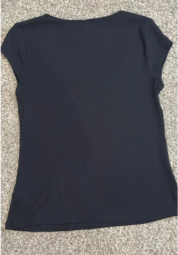 Old Navy Top - Image 2