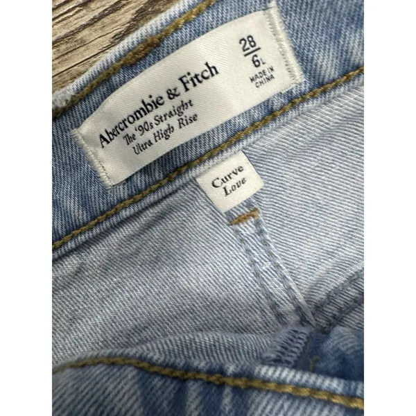 Abercrombie Curve Love 90s Straight Jeans 28/6L Ultra High Rise - Image 6