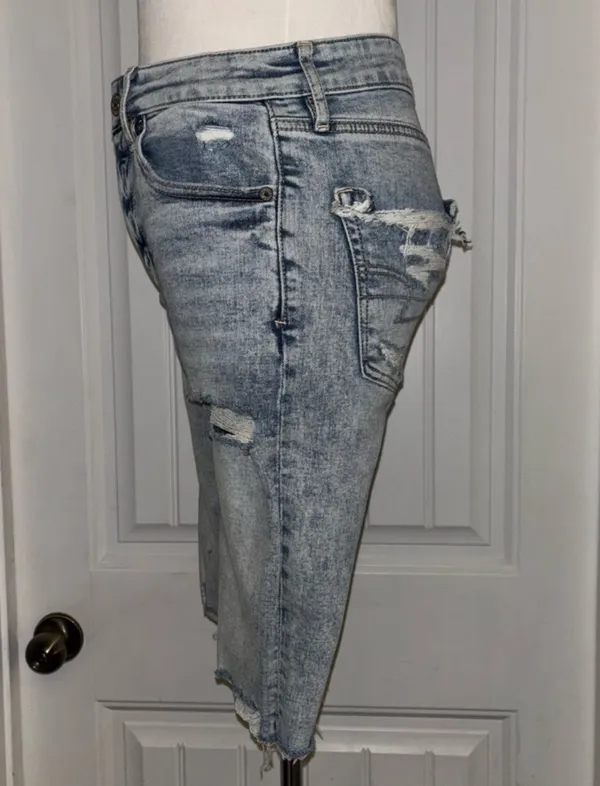 American Eagle Outfitters Bermuda Shorts - Image 3