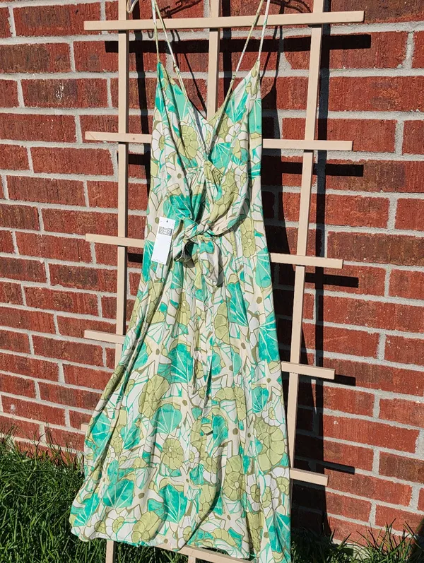O'Neill Leona Tie-Back Sleeveless Midi Dress L - Image 9