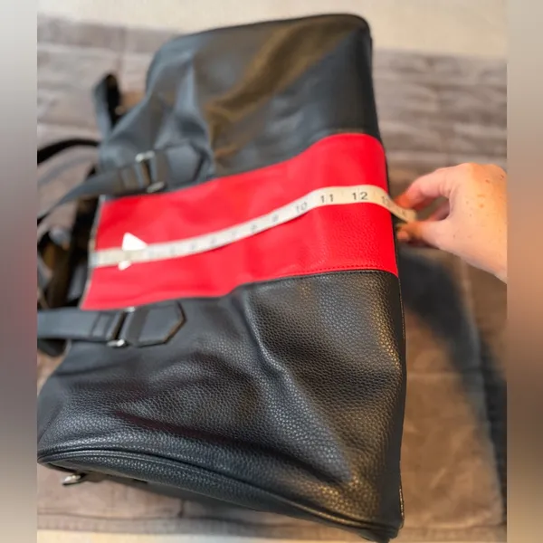 Guess Faux-Leather Duffle Bag Weekender - Image 10