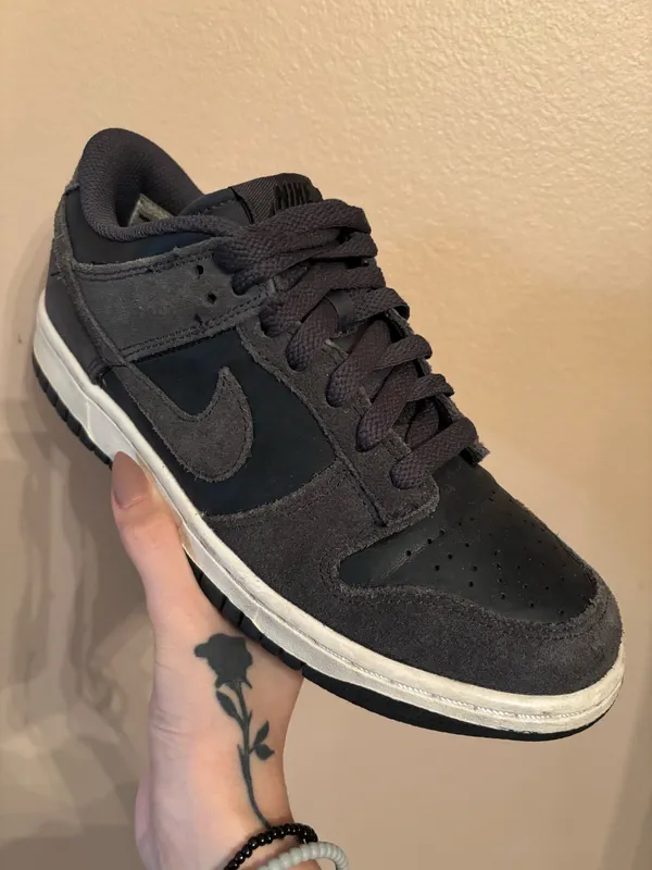 Nike Dunk Low GS 'Anthracite' - Image 2
