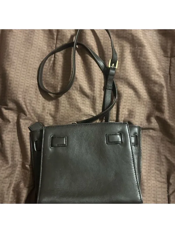 Michael Michael kors cross body - Image 3
