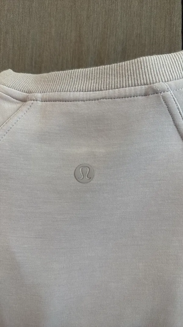 Lululemon Pullover - Image 4