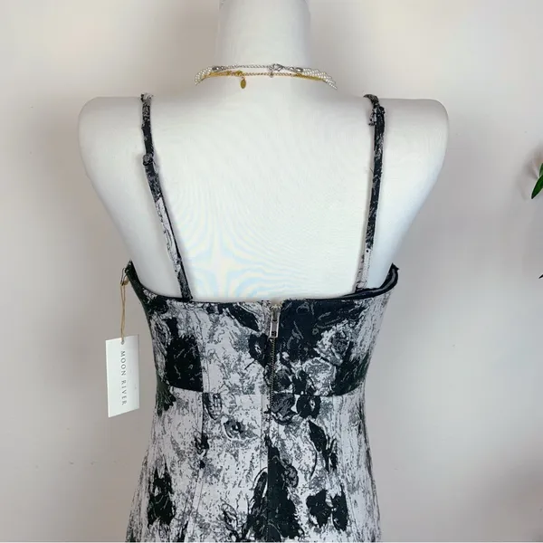 Moon River Corset Style Denim Boho Summer Midi Dress in Black & White Small - Image 6