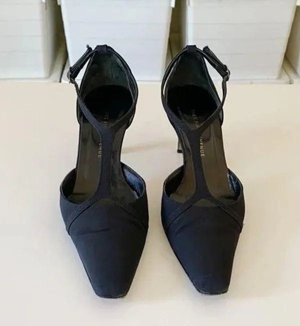 Vintage 90s Strappy Pointed Toe Heels Black Size 6 - Image 4