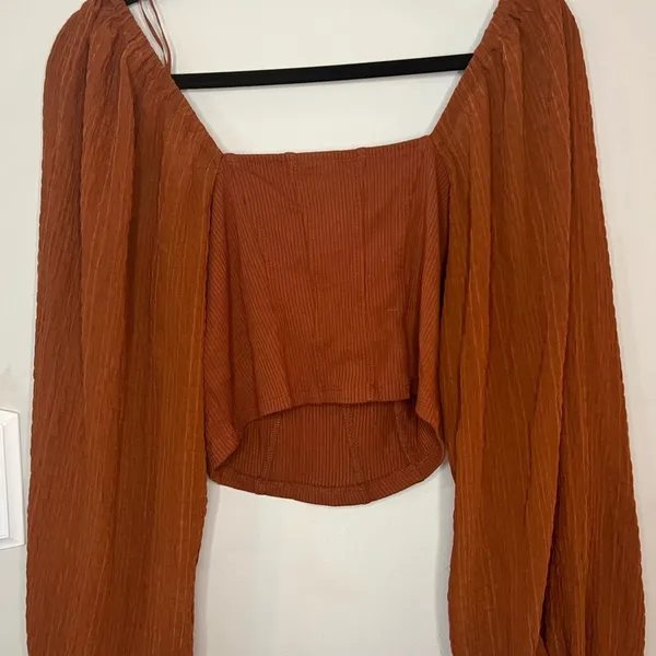 Urban Outfitters NWT Claudia Rust Puff Sleeve Top- NWT - Image 7
