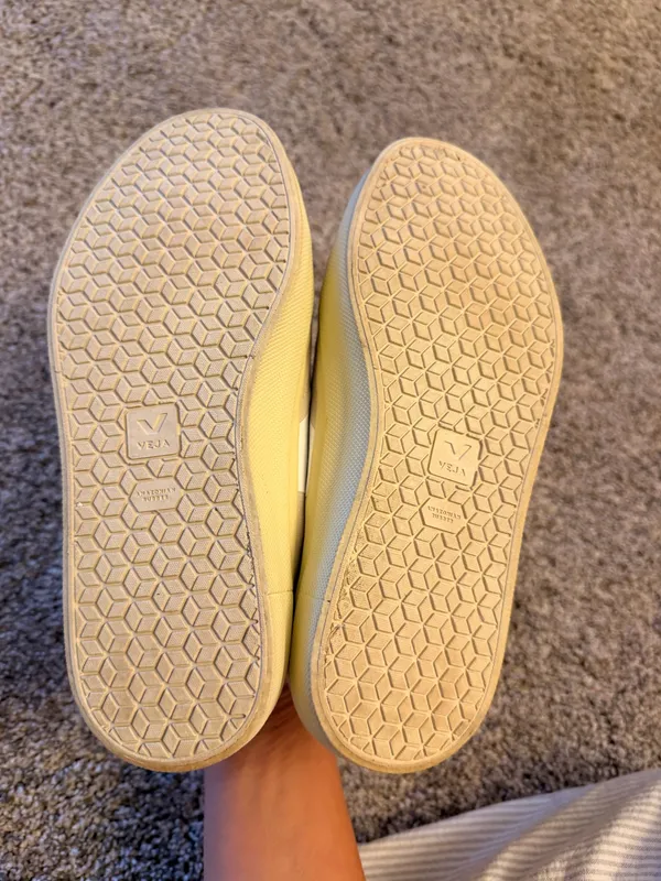 VEJA Sneakers - Image 5