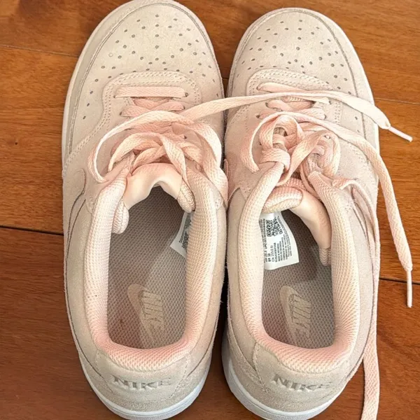 Nike Women's Court Vision Low Fashion Athletic Sneakers‎ Orange Pearl size 8.5 - Image 6
