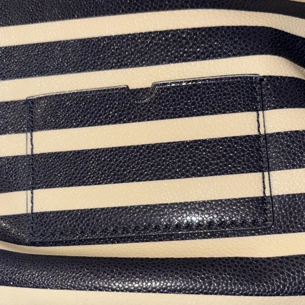Kate Spade Cedar Street stripped Harmony tote bag in off shore blue and ivory - Image 4