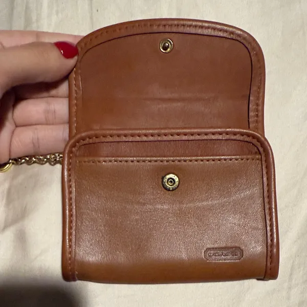 Coach Tan Leather Wallet with Gold Chain - Image 3