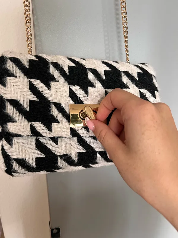 H&M Houndstooth Flap Woven Front Small Crossbody Bag - Image 6
