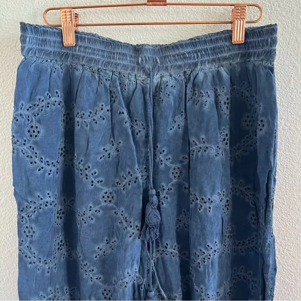 YFB Young Fabulous & Broke Blue Eyelet Lace Pants Rayon Cotton Medium - Image 10