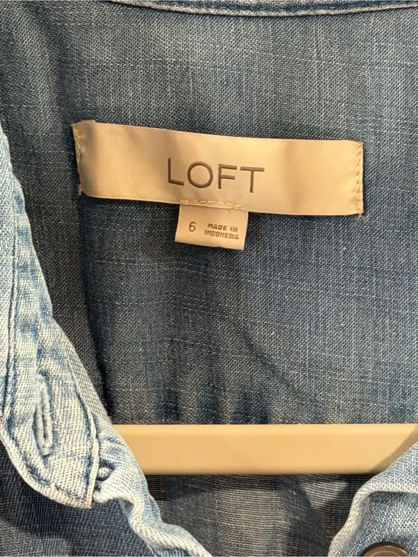Loft size 6 button down chambray Shirt Dress midi fall style women’s - Image 3