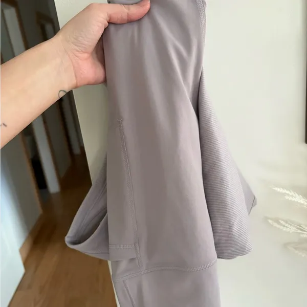 Victoria's Secret Light purple leggings and tank set - Image 2
