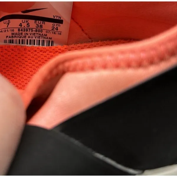 Nike Air Zoom‎ Strong Primeknit Trainers Orange Running Shoes Sneakers Womens 7 - Image 4