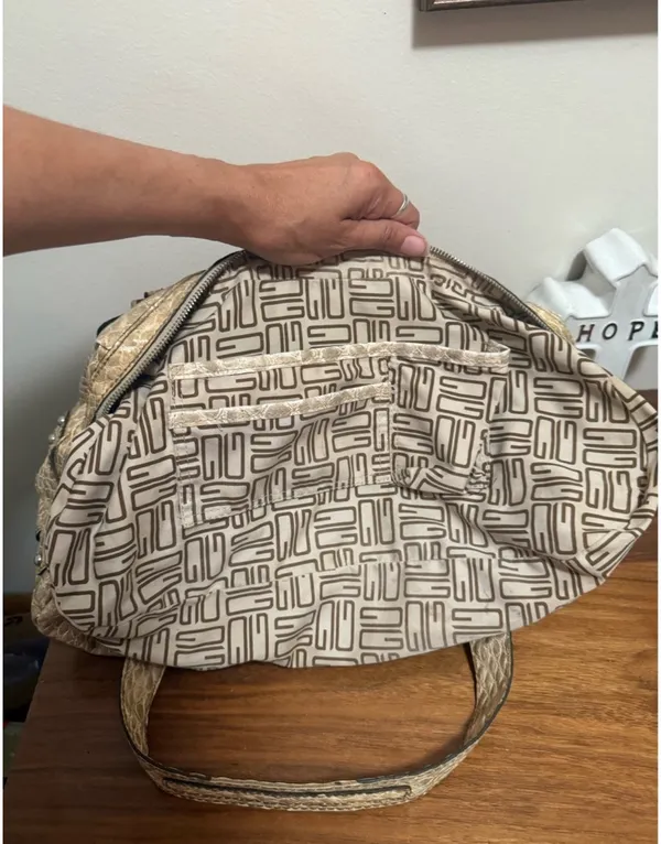Guess Beige/Tan Textured Shoulder Bag with Metal Plaque - Image 10
