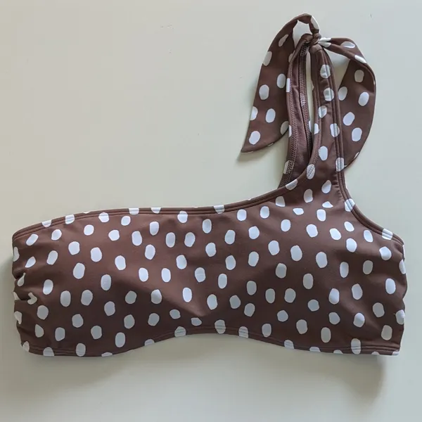 {Abercrombie & Fitch} Brand New One Shoulder Bikini Top - Image 3