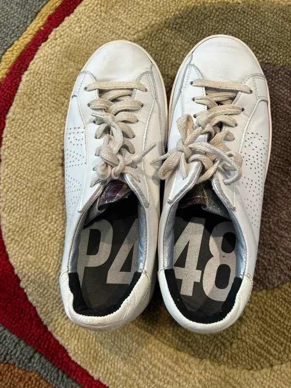 P448 Women’s John Sneakers Shoes White Leather Low Top Size 41 / USA 10 1/2 - Image 7