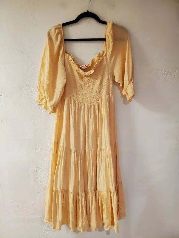 Oak + Fort Smocked Midi Dress in Apricot Large - Image 2