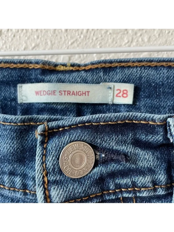 Levi’s Wedgie Straight Jeans 28 x 28 Distressed Dark Wash Denim Cotton Casual - Image 4