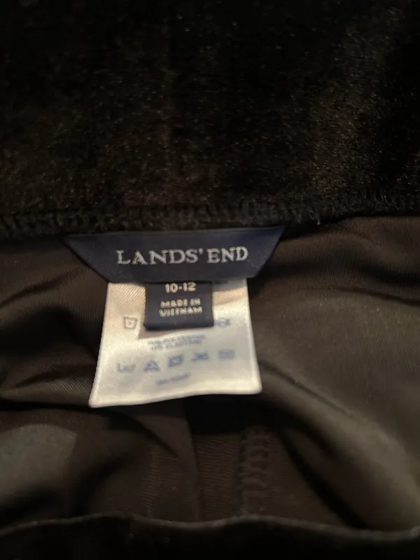 Women's velour suit: skirt and jacket.Size M. $25. - Image 8