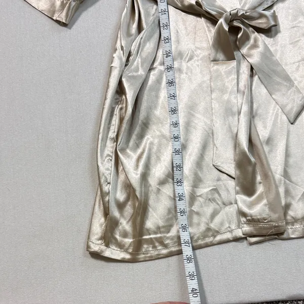Elegant Satin Robe in Cream - Image 2